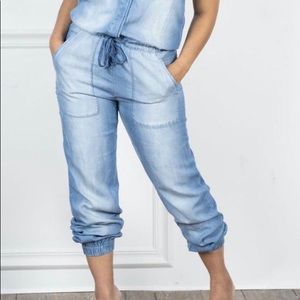 NEW- Chambray V-neck sleeves jumpsuit